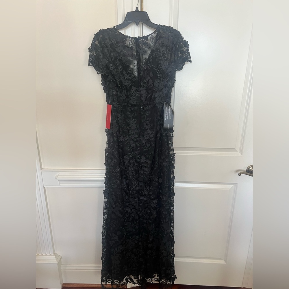 Carmen Marc Valvo Evening Gown - Picture 5 of 9